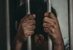 Three Indians released from Pakistan jail