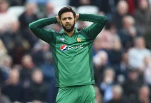 Imad Wasim retirement