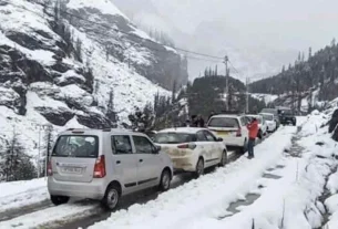 Snowfall in J&K