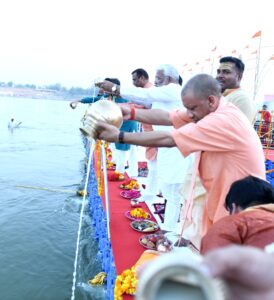 Ganga Aarti, Sanagam, Prayagraj, CM Yogi Adityanath2