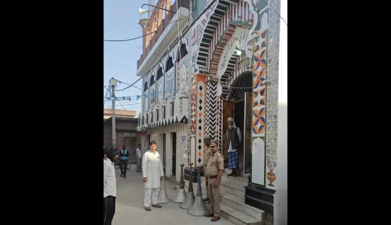 Loudspeakers , Bareilly