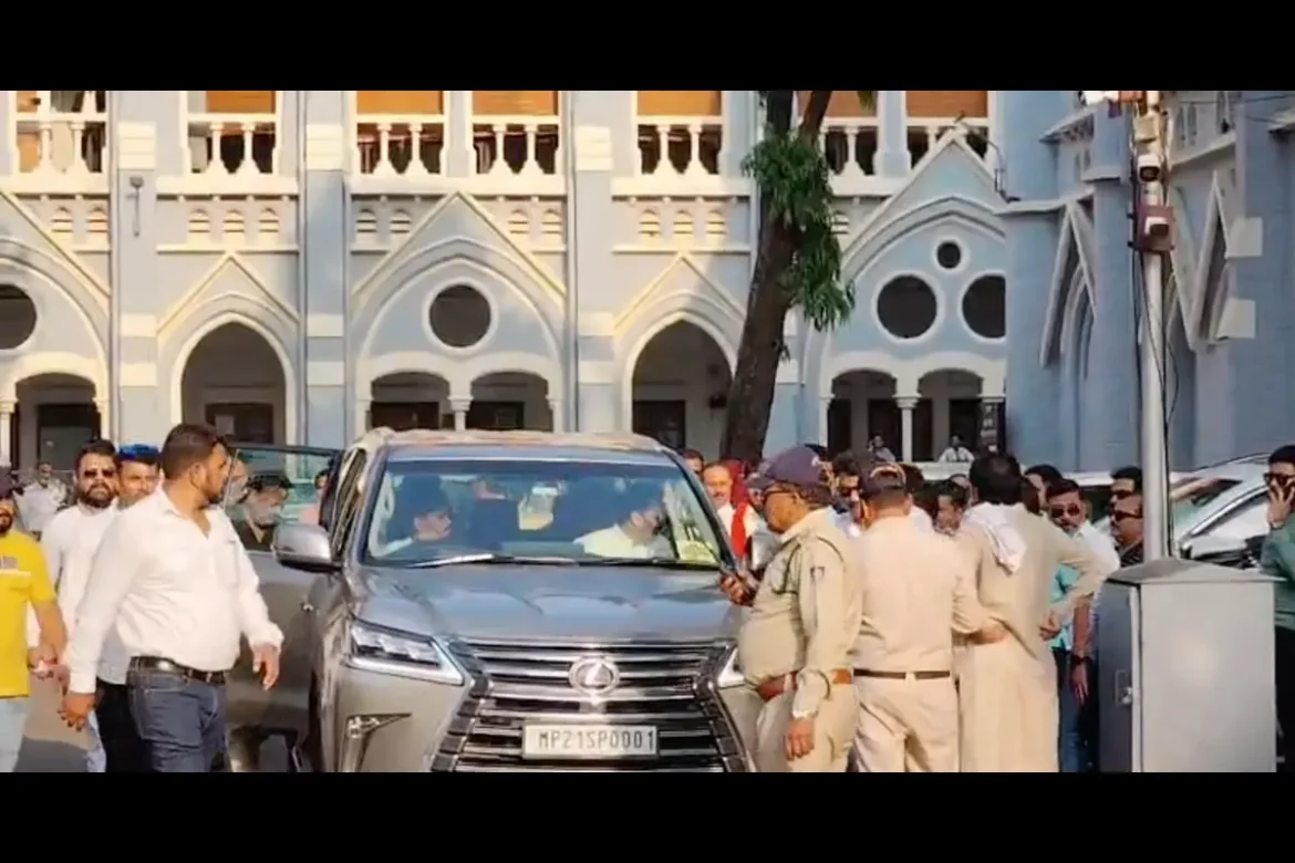 Justice को फोन करना संजय पाठक को पड़ गया भारी, हाईकोर्ट के सामने हुई पेशी
