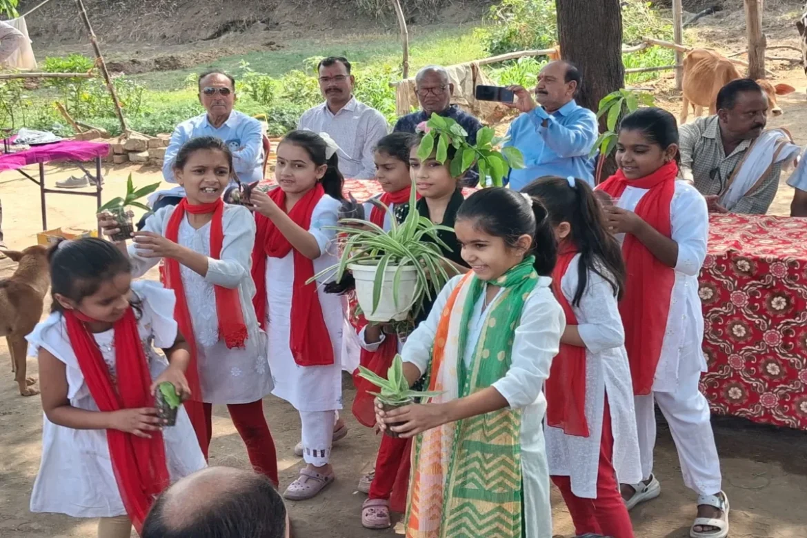 Gadarwara Rotary Club और ‘कदम’ ने अनूठे ढंग से मनाया पर्यावरण दिवस, किया पौधरोपण