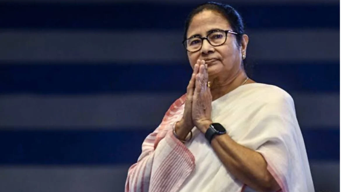 TMC MPs Rebel ममता बनर्जी के हाथ से निकली पार्टी और 500 करोड़ की संपत्ति