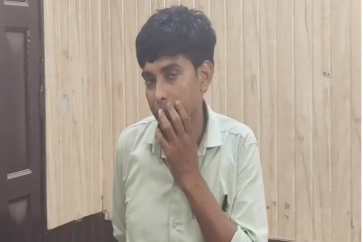 UP TGT Exam बरेली में बायोमैट्रिक्स जांच में पकड़ गया ‘मुन्ना भाई’, सॉल्वर गैंग पर क्रैकडाउन